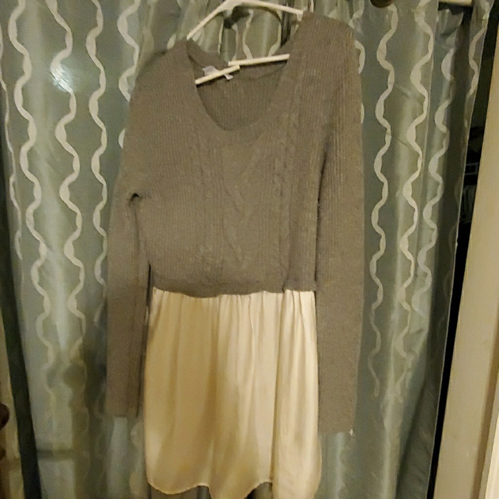 Motherhood Maternity Top